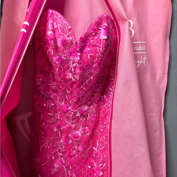 Size 2 (Fits like 00) Pink Prom Dress, New with tags - Picture 2 of 5